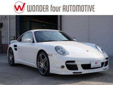 内外装つやつやのポルシェ911ターボ！
